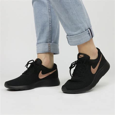 nike sneakers dames halfhoog|Women's Sneakers & Shoes .